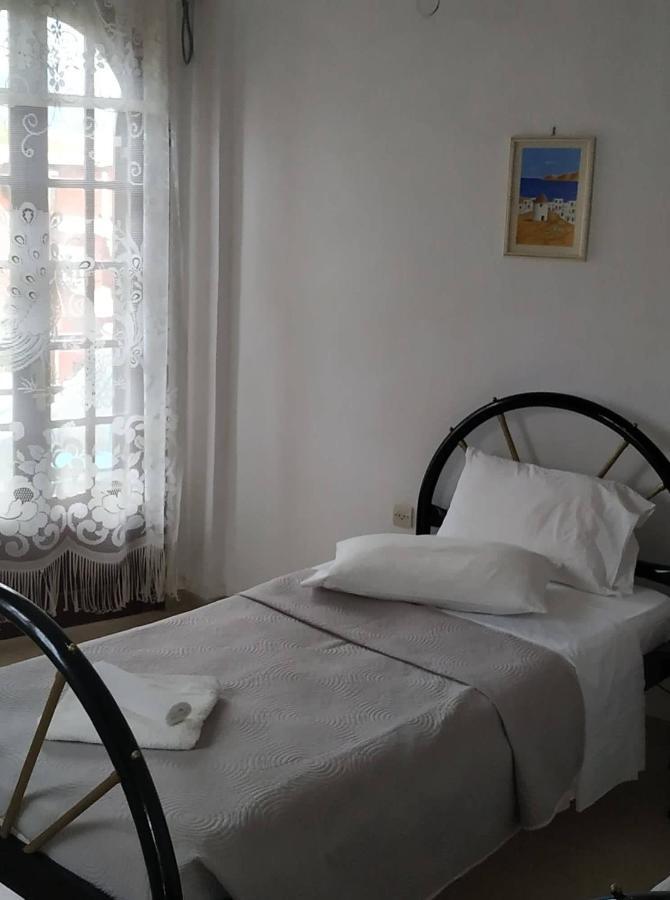 Nancy'S Rooms Gouviá Exterior foto